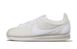 Женские беговые кроссовки Nike Cortez bv4890-100