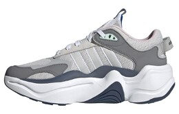 Женские кроссовки для бега Adidas Magmur Runner ee5045