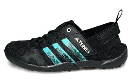 Кроссовки Terrex Daroga Hiking унисекс с низким верхом, черные Adidas hp8636(team240-海市蜃楼） | black