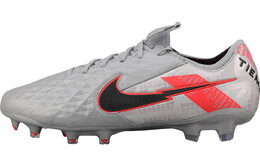 Футбольные кроссовки Nike Legend унисекс cw0518-906