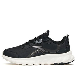 Кроссовки беговые серии кроссовки Anta, черный 122115582-8 | black/white/silver
