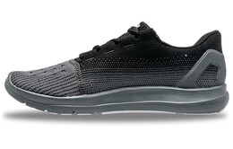 Кроссовки Remix женские Under Armour 3022532-002