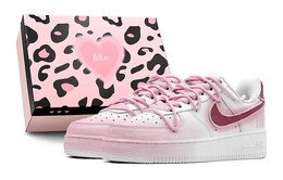 Женские кроссовки для скейтбординга Nike Air Force 1, Pink dh2920-111(team88-玫瑰幻想s-box) | pink