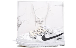 Кроссовки Nike Dunk Skateboarding Shoes Unisex Low-top Gray/White/Black, серый/белый/черный hf0730-160(team59-男女同款灰白三sbox) | gray/white/black
