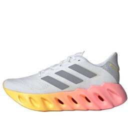 Кроссовки switch fwd 2 'cloud white silver spark' Adidas, белый if9187 | cloud white/halo silver/spark