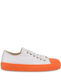 Moschino кроссовки в двух тонах, белый ma15053g1mmfx | белый