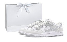 Женские кроссовки для скейтбординга Nike Dunk Low, White/Silver dh9765-102(team52-轻银芭蕾女s-box) | white/silver