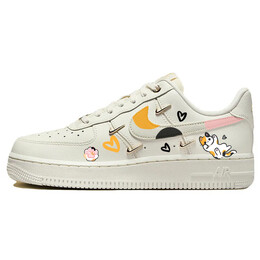 Кроссовки для скейтбординга Air Force 1 женские с низким верхом, белый/золотой Nike fv3654-111(team10-呆萌小三花) | white