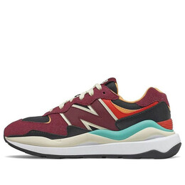Кроссовки 57 40 New Balance, черный w5740ga | black/red
