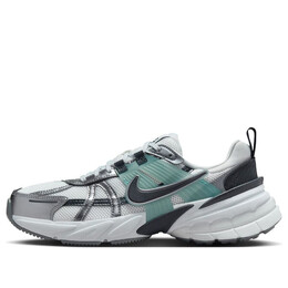 Кроссовки v2k run Nike, белый hq3484-121 | summit white/metallic cool grey/pure platinum/dark obsidian