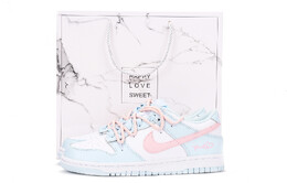 Кроссовки Nike Dunk Skateboard Shoes Women's Low-Top White Blue fb9109-105 (team59-女款白蓝四sbox) | light blue