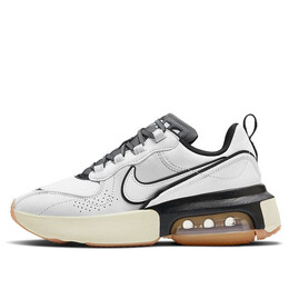 Кроссовки air max verona Nike, белый cu7909-100 | white/sail/pale ivory/gum med brown/black/volt