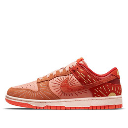Кроссовки данк лоу Nike, красный do6723-800 | red/pink/yellow
