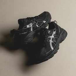 Кроссовки Gel-Venture 6 Asics, черный 1203a297-002 | black / black / black